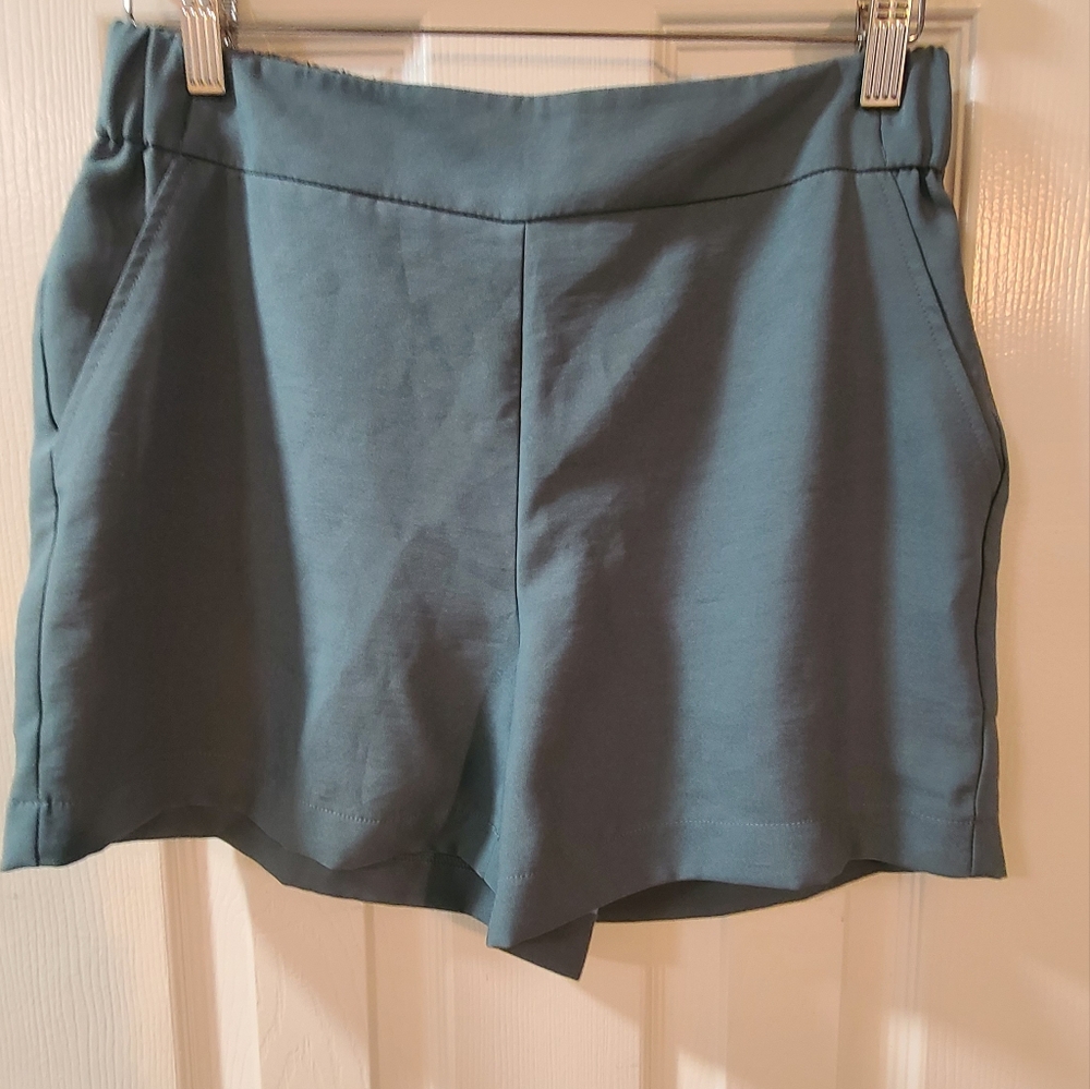 Nine West Green High Waist Shorts